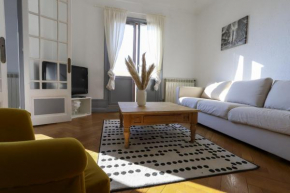 Les Glieres centre ville spacieux au 5ieme etage, Annecy